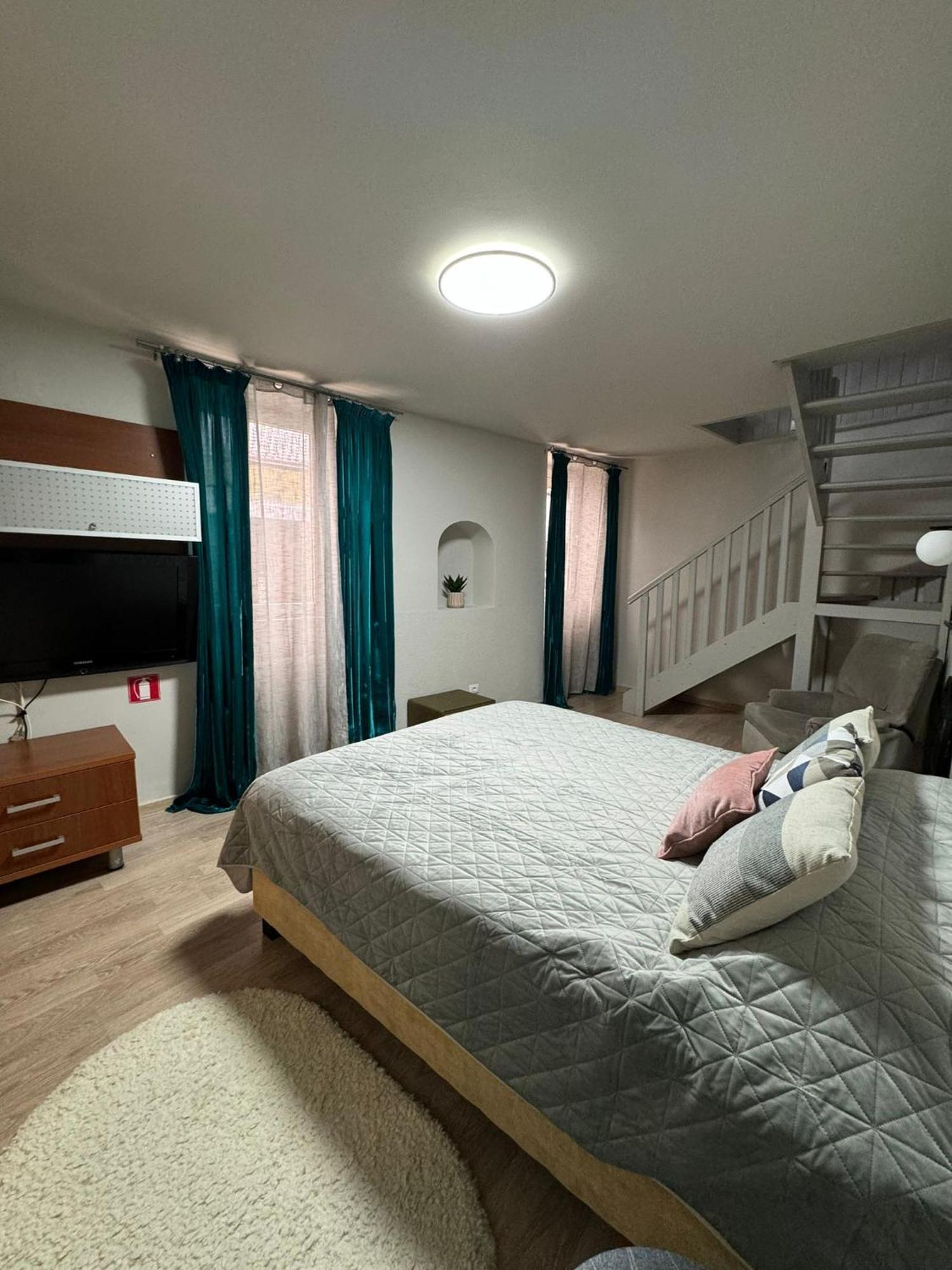 Central Stay Brasov Appartamento *